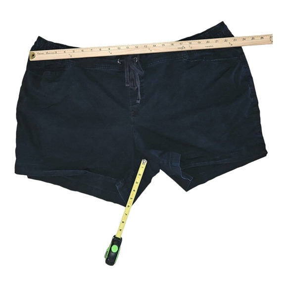 Lane Bryant Shorts Women's 22 Drawstring Stretch Waistband Front & Back Pockets - Picture 2 of 5